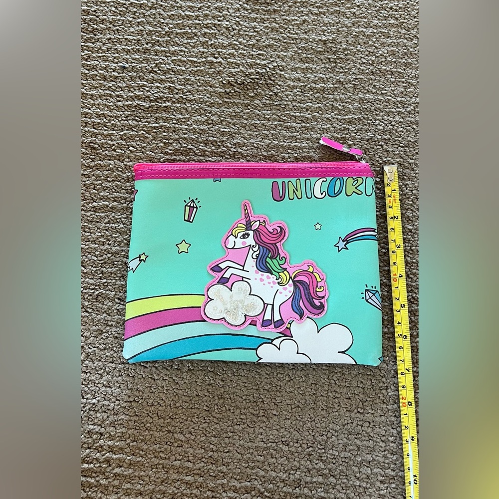 Cosmetic bag
